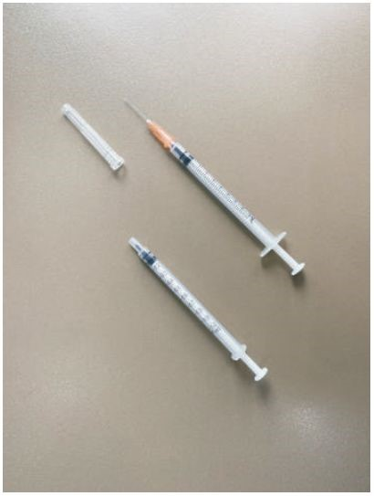 syringe for single use-3